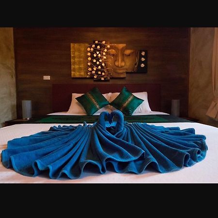 Royal Chang Of Siam Boutique Resort Rawai ภายนอก รูปภาพ